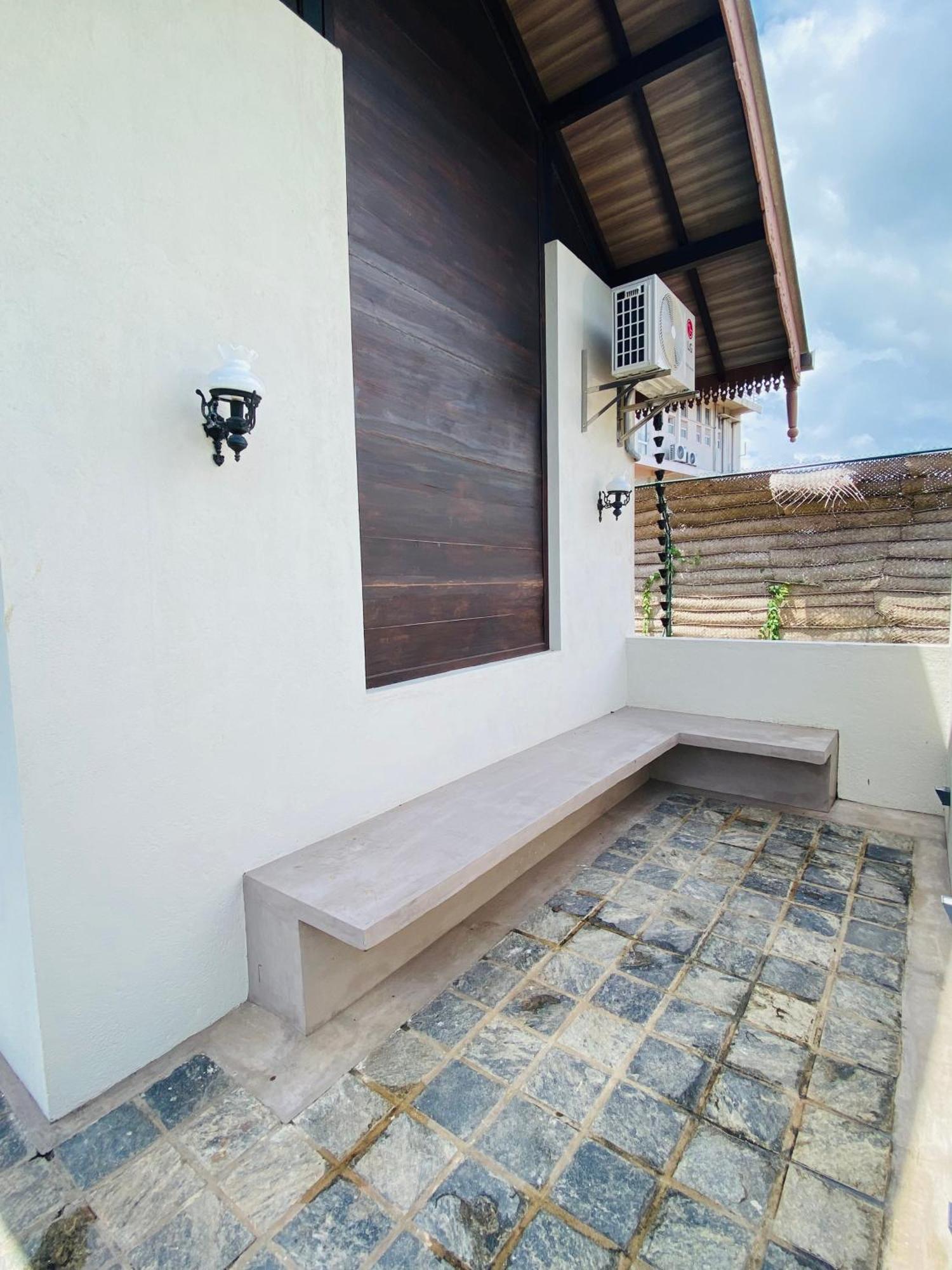 Thaprobana Villa Tangalle - Private Villa Exterior foto